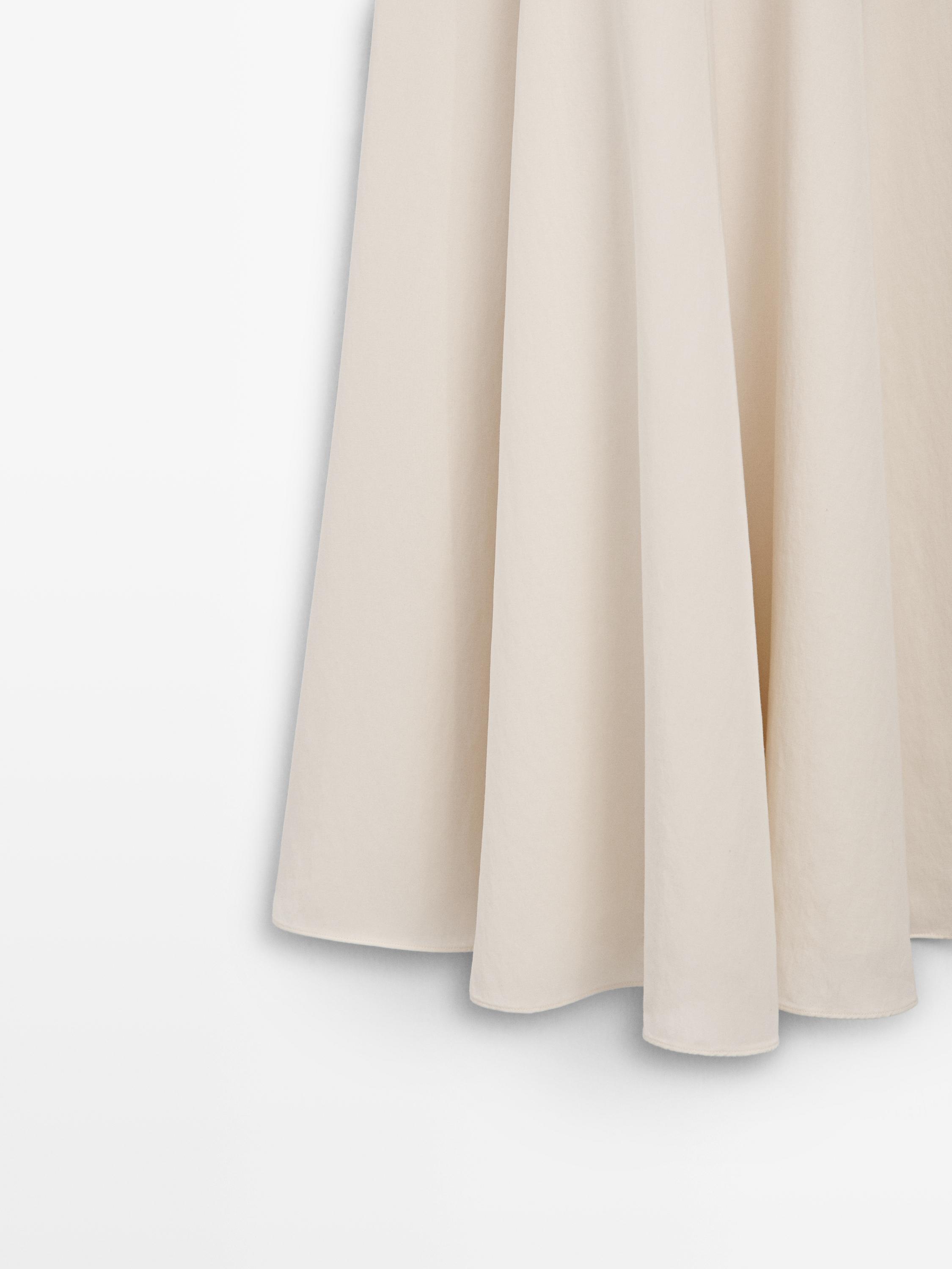 Long contrast dress